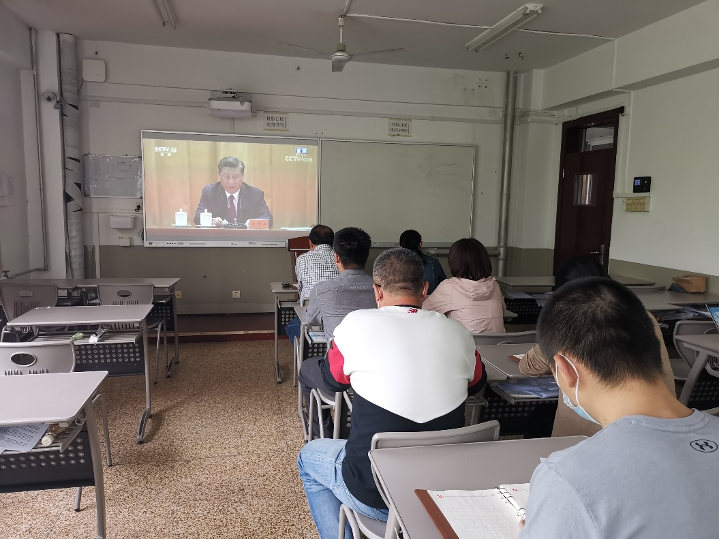 国产精品扒开腿做爽爽爽A片软件