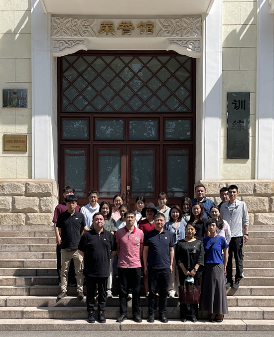 国产精品扒开腿做爽爽爽A片软件