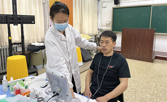 国产精品扒开腿做爽爽爽A片软件