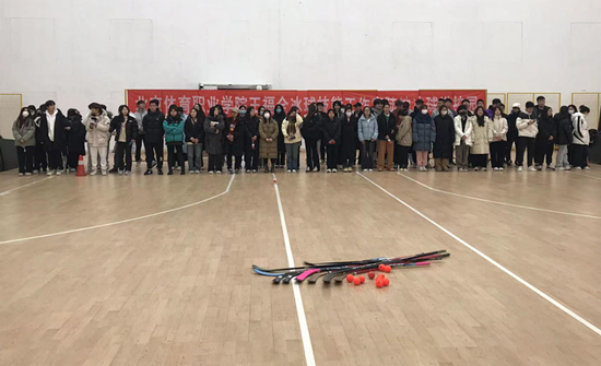 国产精品扒开腿做爽爽爽A片软件